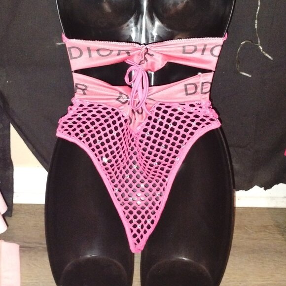 Two piece dance outfit - Picture 1 of 3